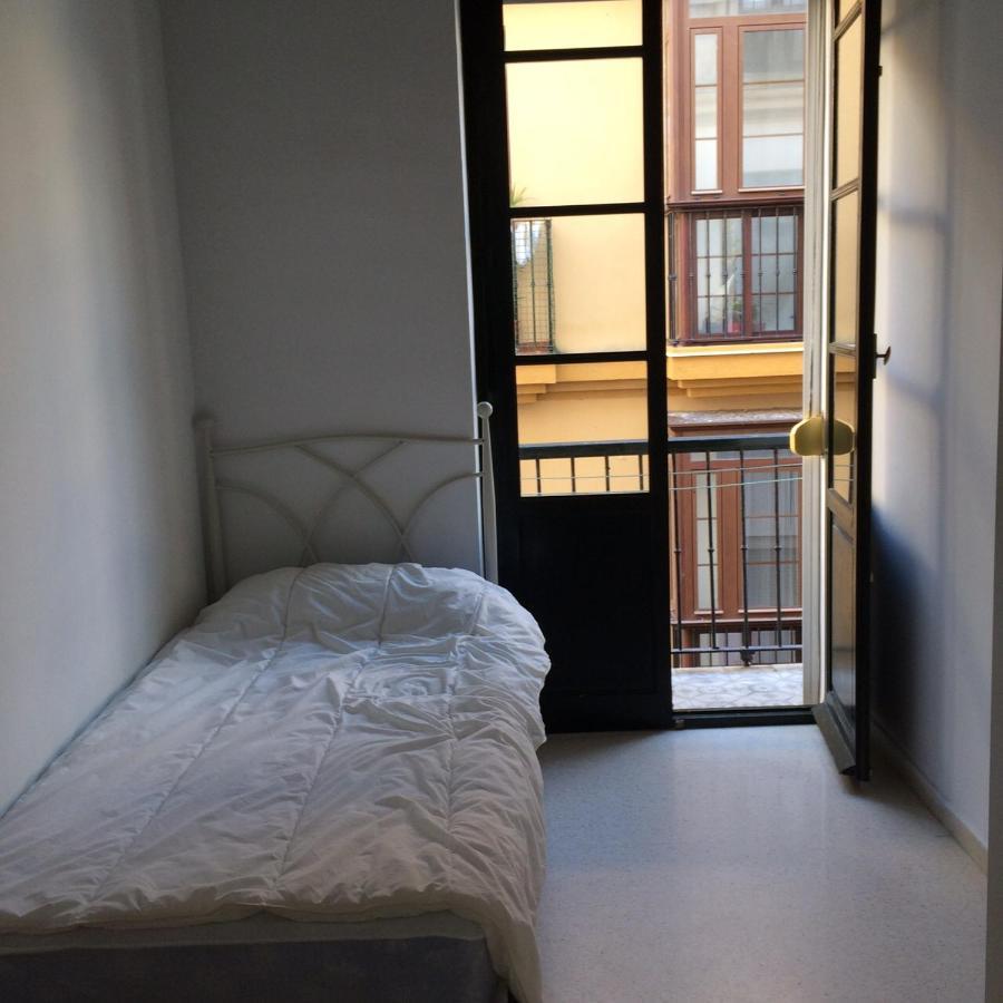 Apartamento Muy Bien Situado En El Centro De Cadiz Y Al Lado De La Playa المظهر الخارجي الصورة